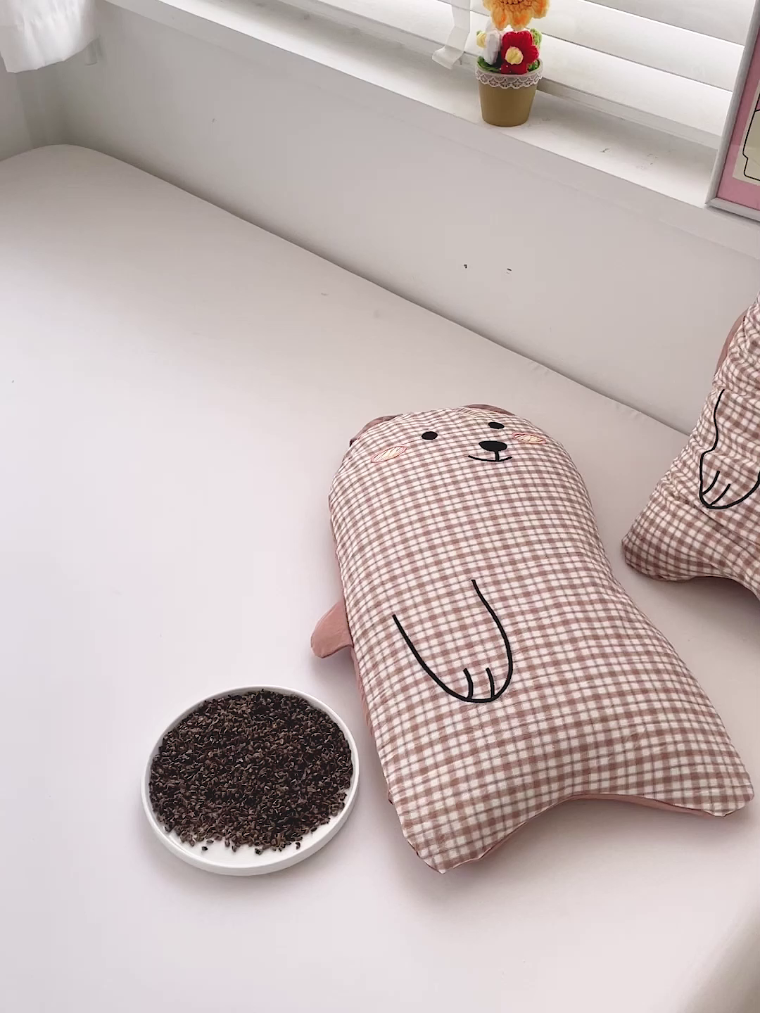 91家纺网 家纺一手货源 找家纺 （总）梦叶草 2026新款全棉抱抱熊荞麦枕枕头枕芯