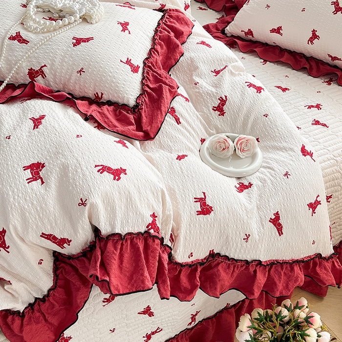 91家纺网 家纺一手货源 找家纺 妮恒美 2026新款法式床盖款四件套 马上成功