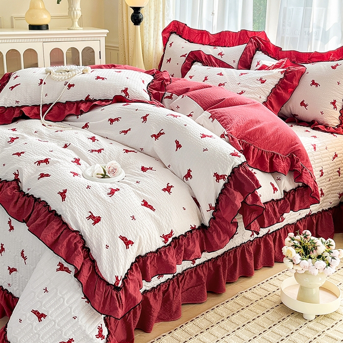 91家纺网 家纺一手货源 找家纺 妮恒美 2026新款法式床盖款四件套 马上成功