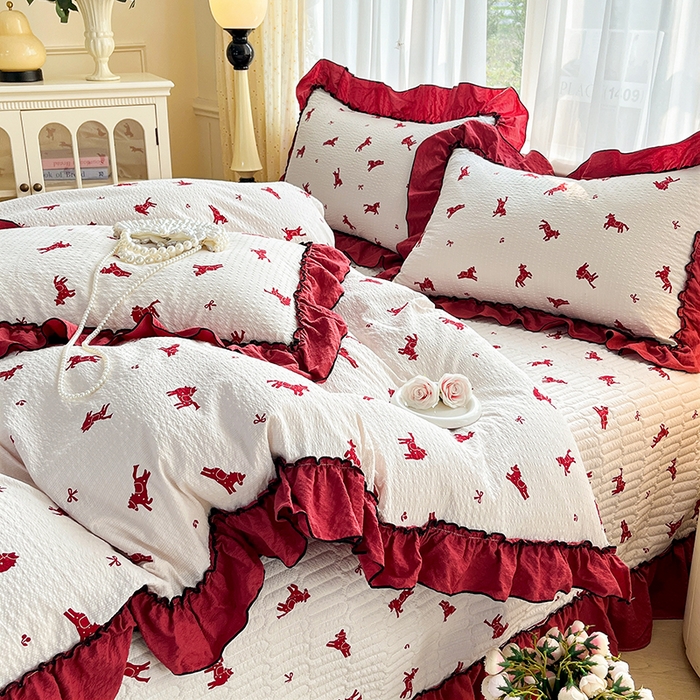 91家纺网 家纺一手货源 找家纺 妮恒美 2026新款法式床盖款四件套 马上成功