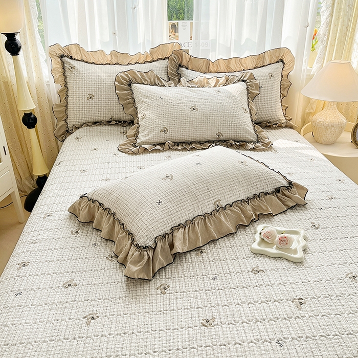 91家纺网 家纺一手货源 找家纺 妮恒美 2026新款法式床盖款四件套 木马格