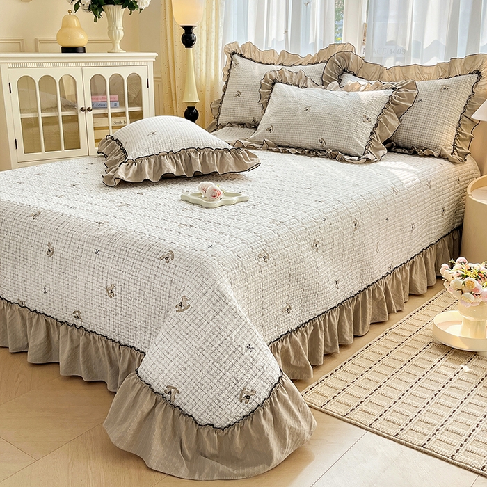 91家纺网 家纺一手货源 找家纺 妮恒美 2026新款法式床盖款四件套 木马格