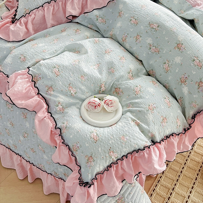 91家纺网 家纺一手货源 找家纺 妮恒美 2026新款法式床盖款四件套 柔诗意