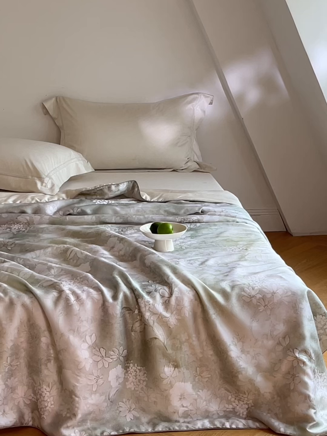 91家纺网 家纺一手货源 找家纺 沐晴家纺 2026新款春夏数码印花兰精天丝夏被空调被 慕莎-绿