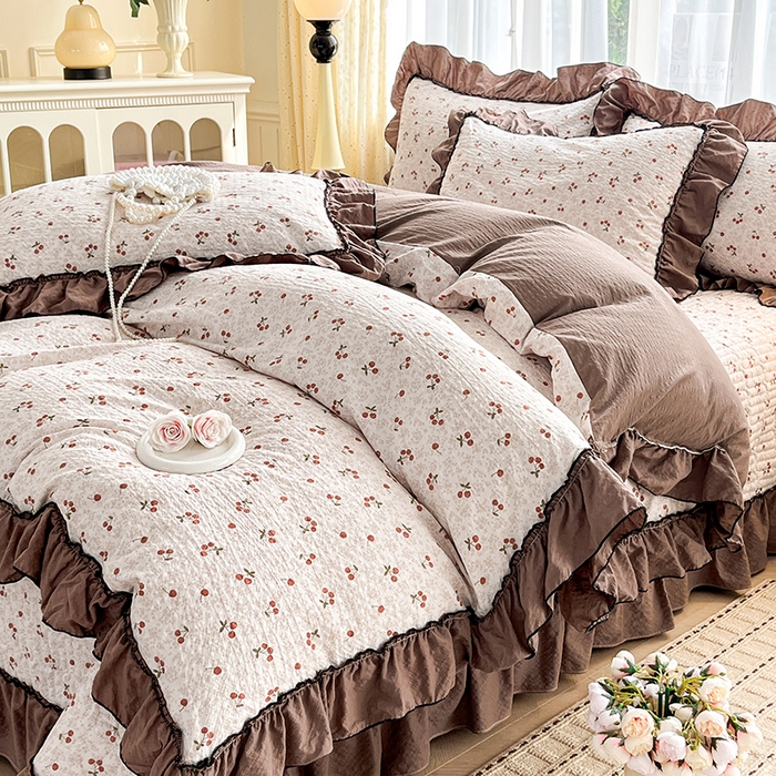 91家纺网 家纺一手货源 找家纺 妮恒美 2026新款法式床盖款四件套 小樱桃