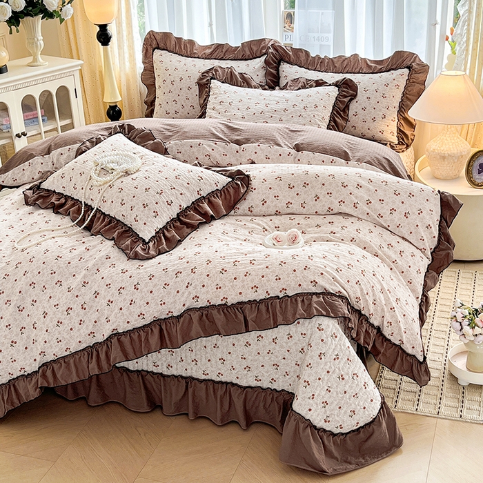 91家纺网 家纺一手货源 找家纺 妮恒美 2026新款法式床盖款四件套 小樱桃