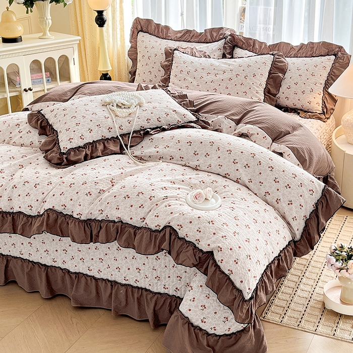 91家纺网 家纺一手货源 找家纺 妮恒美 2026新款法式床盖款四件套 小樱桃