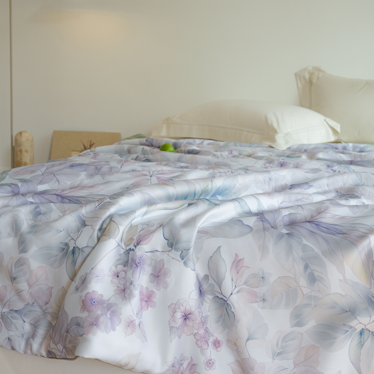 91家纺网 家纺一手货源 找家纺 沐晴家纺 2026新款春夏数码印花兰精天丝夏被空调被 清妍-紫