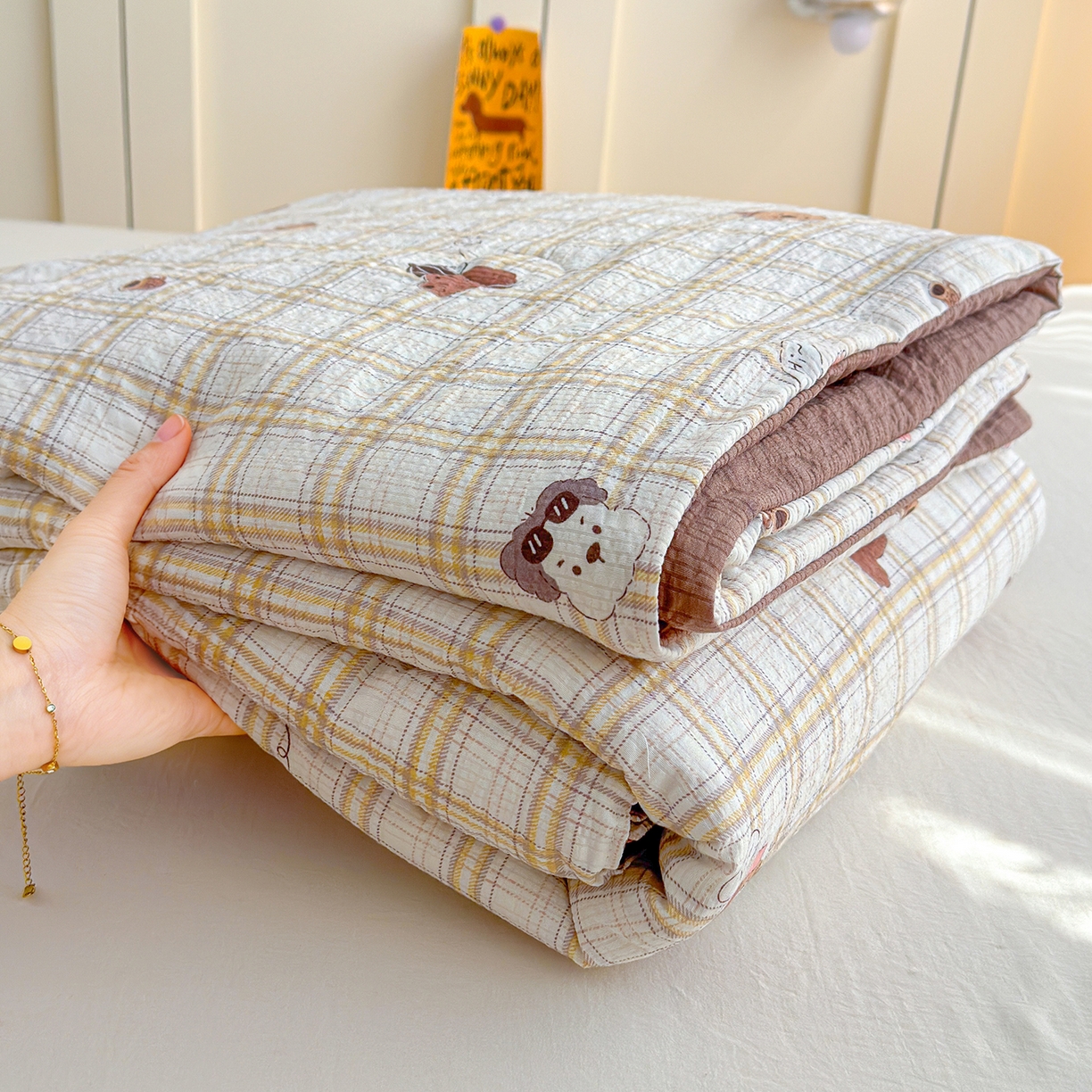 91家纺网 家纺一手货源 找家纺 桔禾家纺 2026新款A类泡芙棉泡泡纱夏被双层纱小清新夏凉被空调被 格纹狗