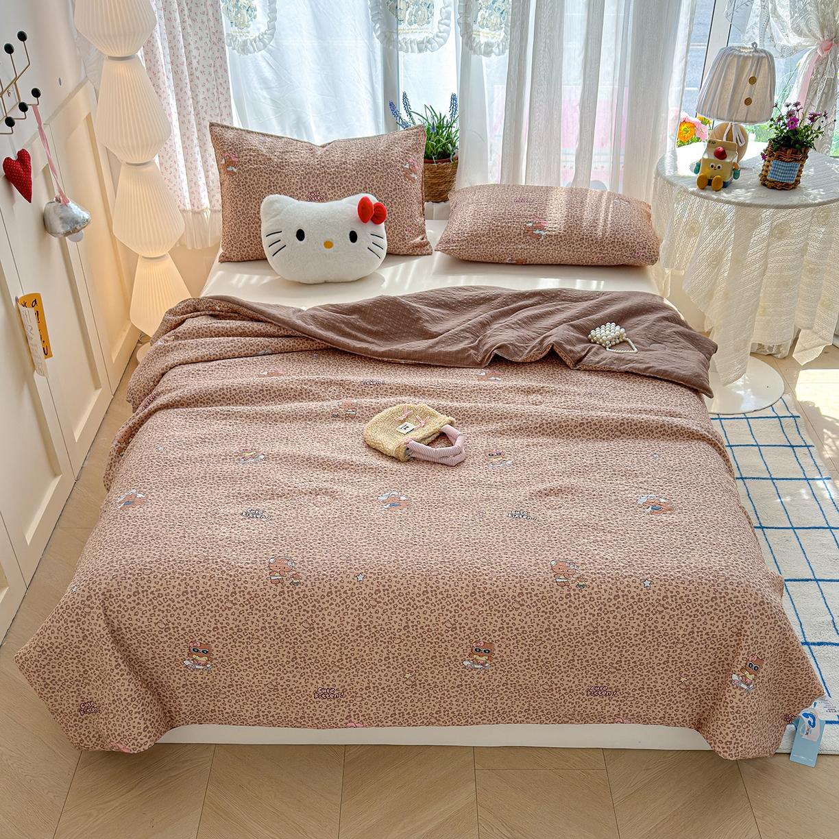 91家纺网 家纺一手货源 找家纺 桔禾家纺 2026新款A类泡芙棉泡泡纱夏被双层纱小清新夏凉被空调被 豹纹凯蒂