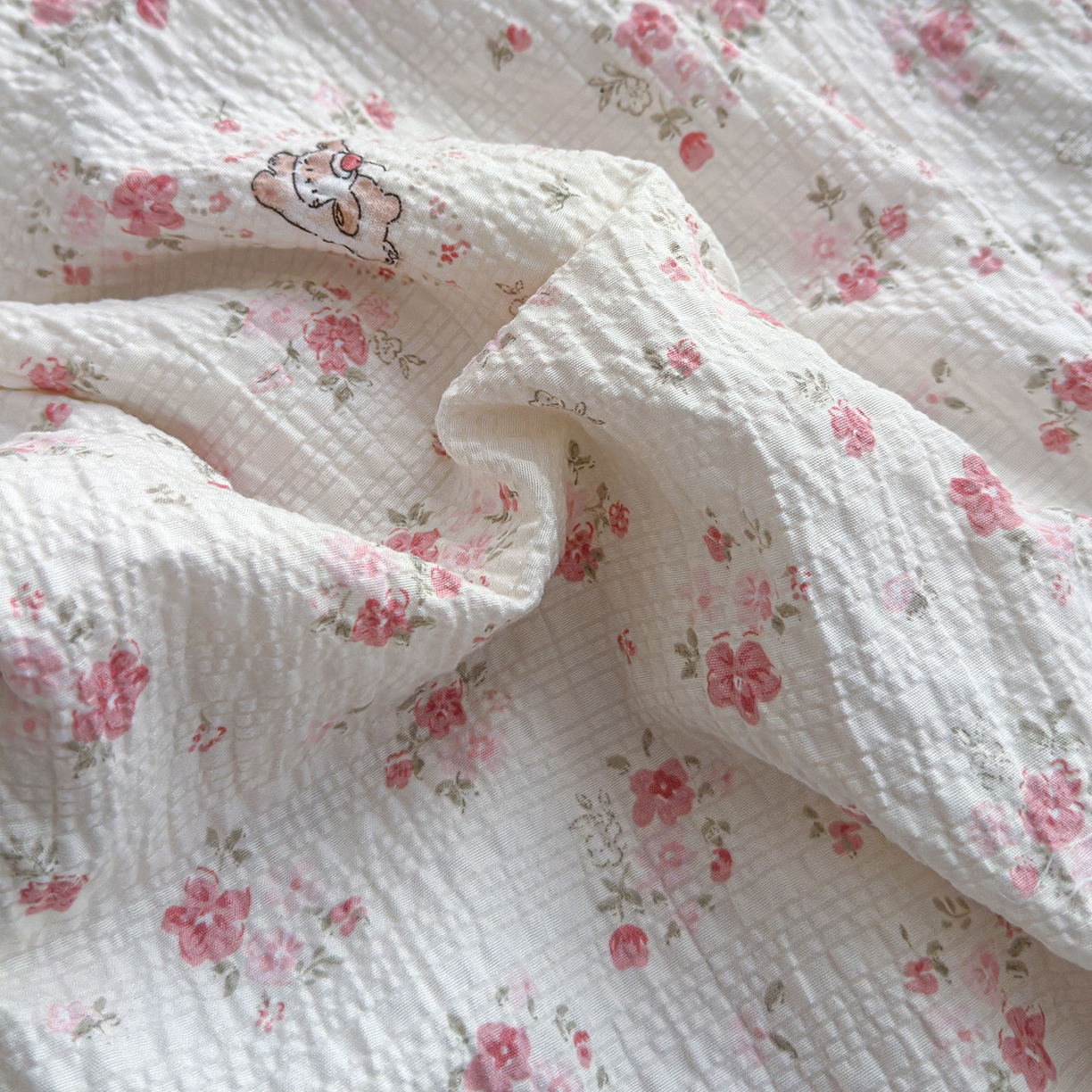 91家纺网 家纺一手货源 找家纺 桔禾家纺 2026新款A类泡芙棉泡泡纱夏被双层纱小清新夏凉被空调被 甜心小兔