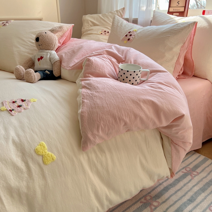 91家纺网 家纺一手货源 找家纺 慕尚家纺 2026春夏新款色织水洗棉毛巾绣四件套 圣诞树 粉