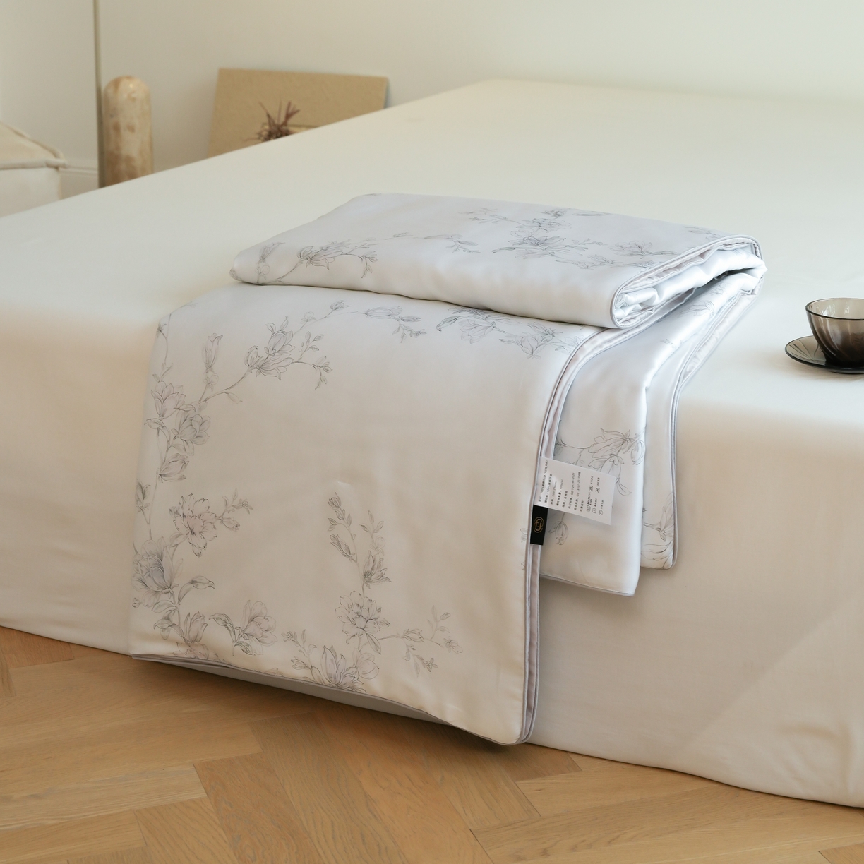 91家纺网 家纺一手货源 找家纺 沐晴家纺 2026新款春夏数码印花兰精天丝夏被空调被 夕瑶-白玉