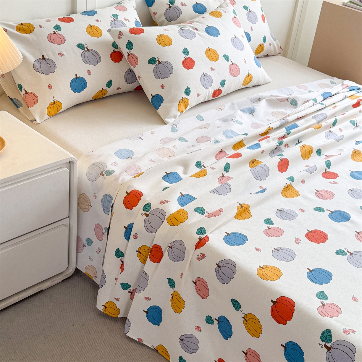 91家纺网 家纺一手货源 找家纺 晨晨家纺 2026新款原棉老粗布床单席子凉席三件套 七彩果