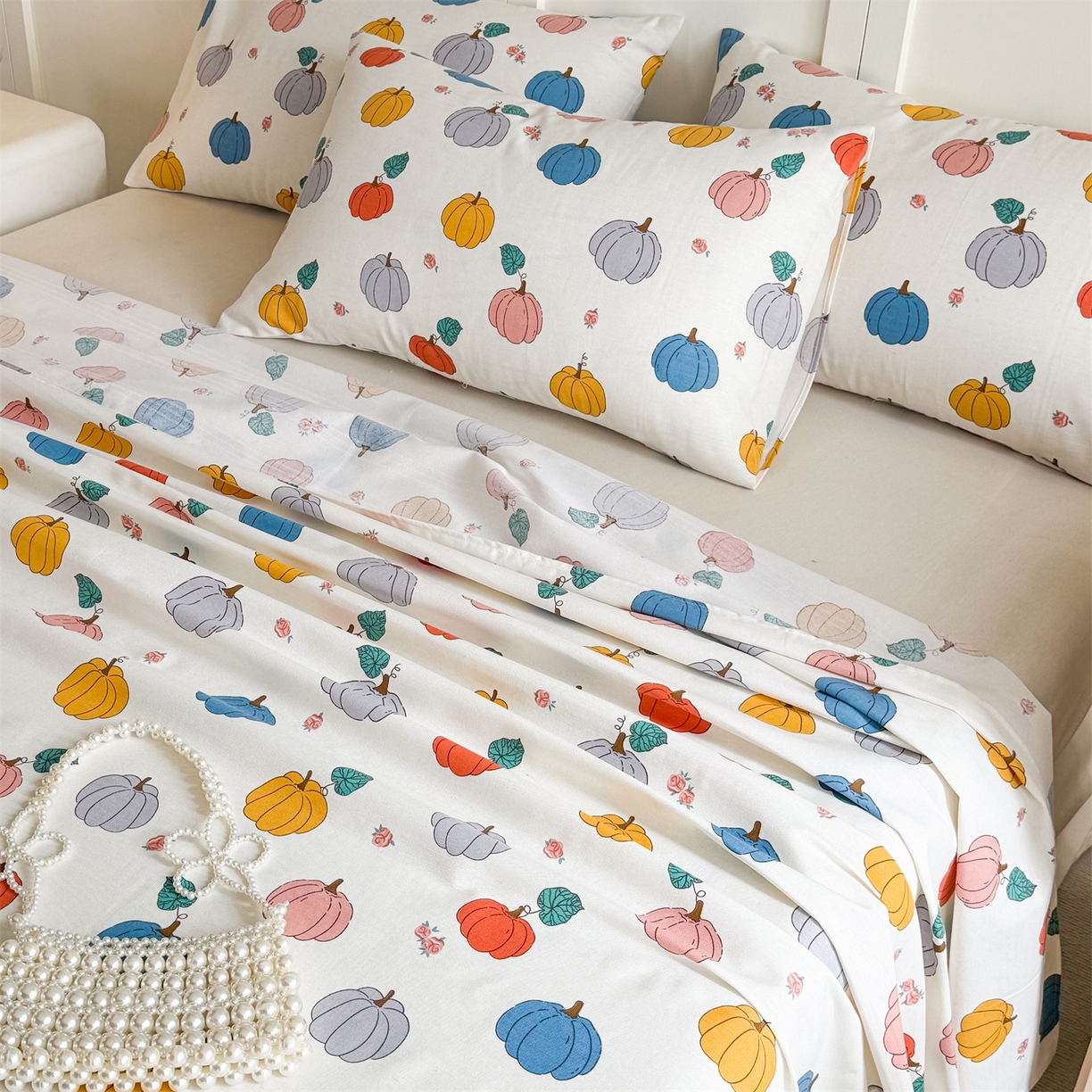 91家纺网 家纺一手货源 找家纺 晨晨家纺 2026新款原棉老粗布床单席子凉席三件套 七彩果