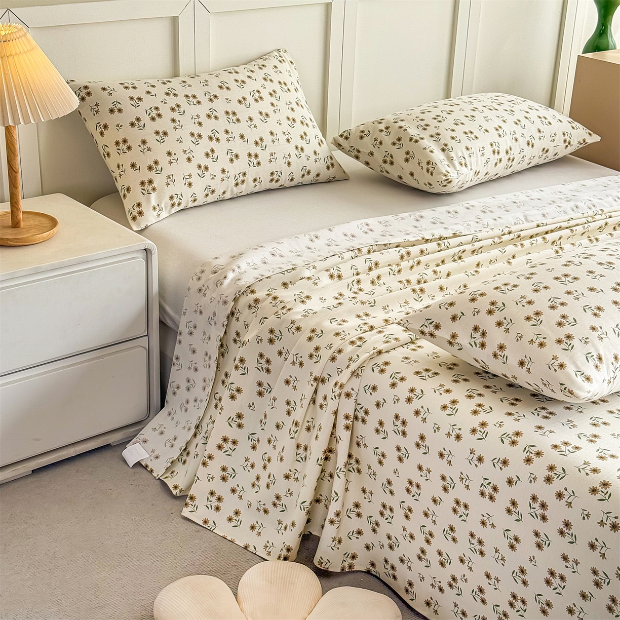 91家纺网 家纺一手货源 找家纺 晨晨家纺 2026新款原棉老粗布床单席子凉席三件套 小雏菊