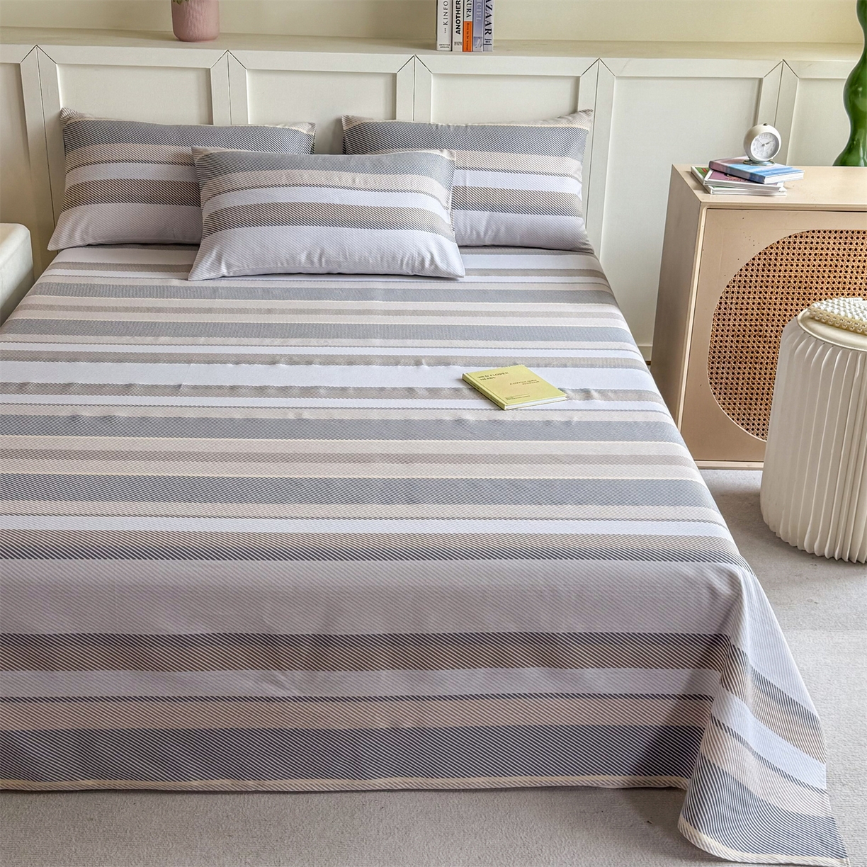 91家纺网 家纺一手货源 找家纺 晨晨家纺 2026新款原棉老粗布床单席子凉席三件套 夕阳咖