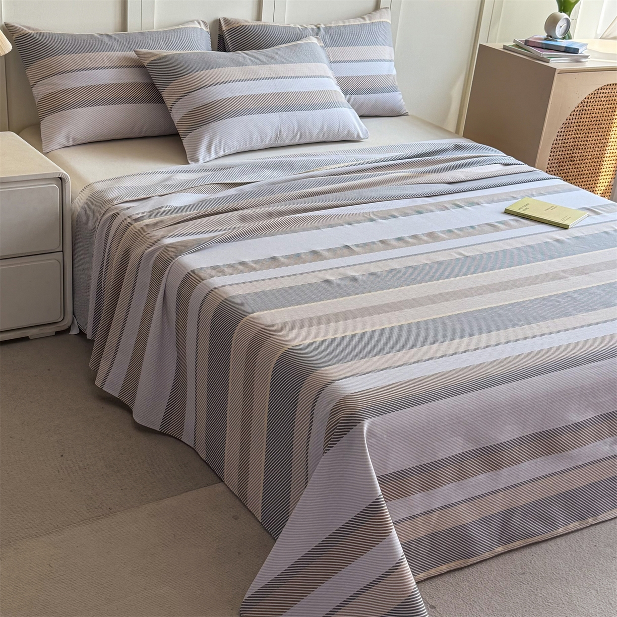 91家纺网 家纺一手货源 找家纺 晨晨家纺 2026新款原棉老粗布床单席子凉席三件套 夕阳咖