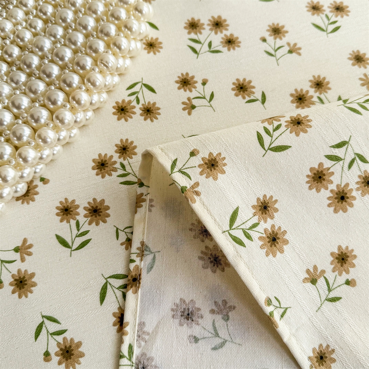 91家纺网 家纺一手货源 找家纺 晨晨家纺 2026新款原棉老粗布床单席子凉席三件套 小雏菊