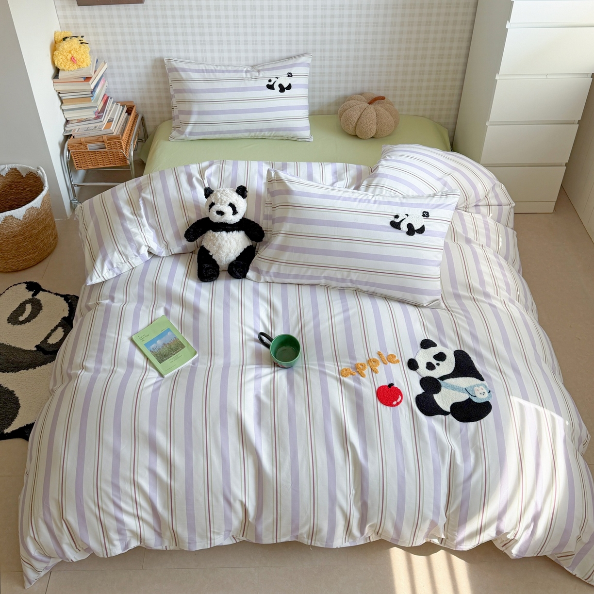 91家纺网 家纺一手货源 找家纺 觅糖家纺 2026春夏新款全棉纯棉卡通毛巾绣系列四件套 可爱熊猫