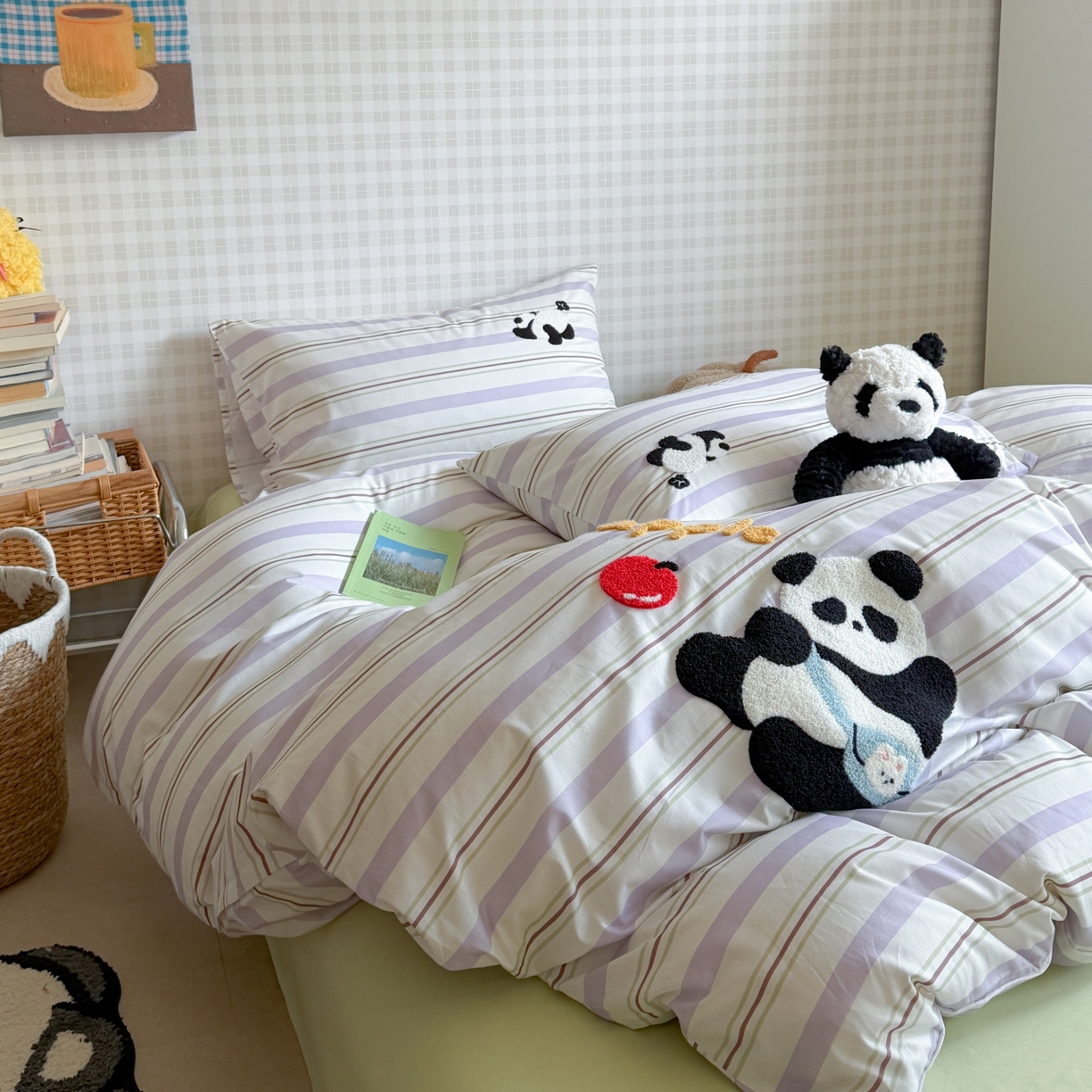 91家纺网 家纺一手货源 找家纺 觅糖家纺 2026春夏新款全棉纯棉卡通毛巾绣系列四件套 可爱熊猫