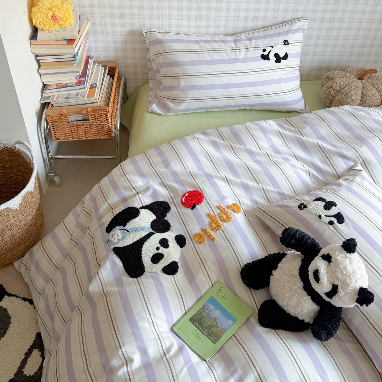 91家纺网 家纺一手货源 找家纺 觅糖家纺 2026春夏新款全棉纯棉卡通毛巾绣系列四件套 可爱熊猫