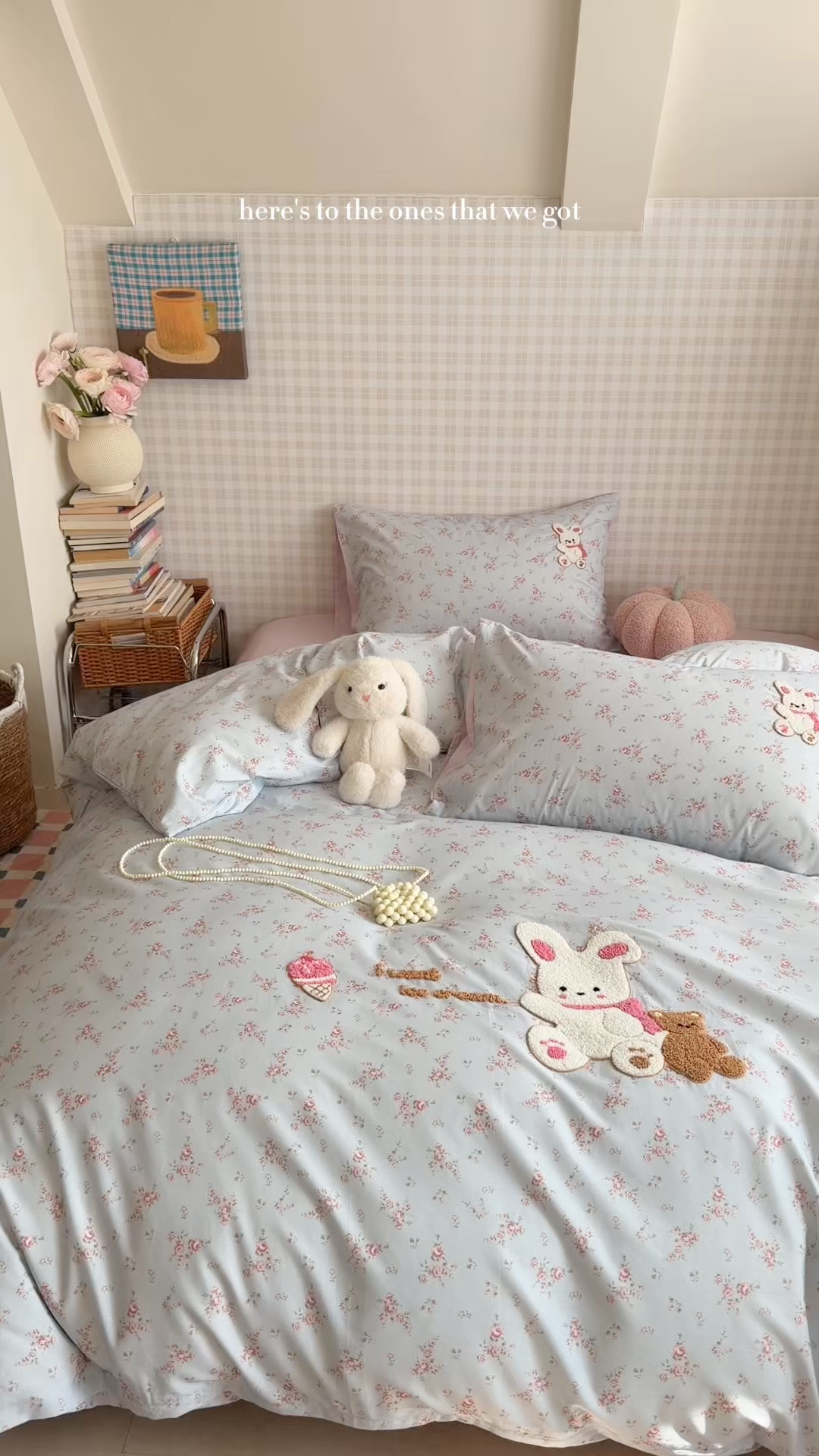 91家纺网 家纺一手货源 找家纺 觅糖家纺 2026春夏新款全棉纯棉卡通毛巾绣系列四件套 花间小兔