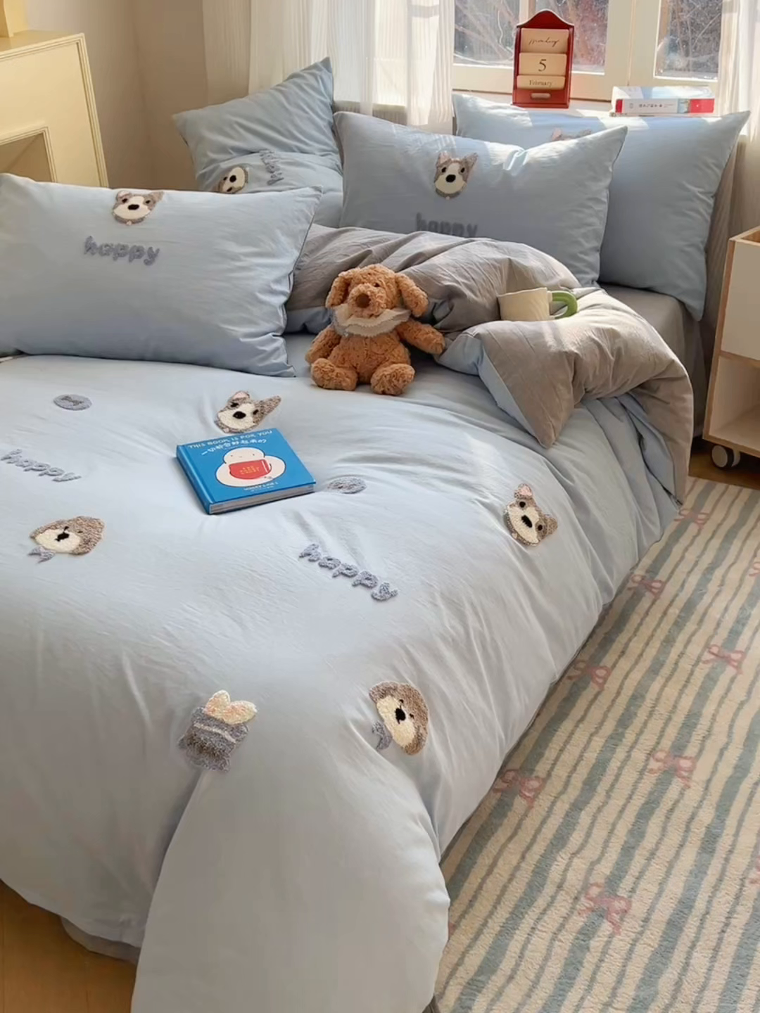 91家纺网 家纺一手货源 找家纺 慕尚家纺 2026春夏新款色织水洗棉毛巾绣四件套 泰迪狗 蓝