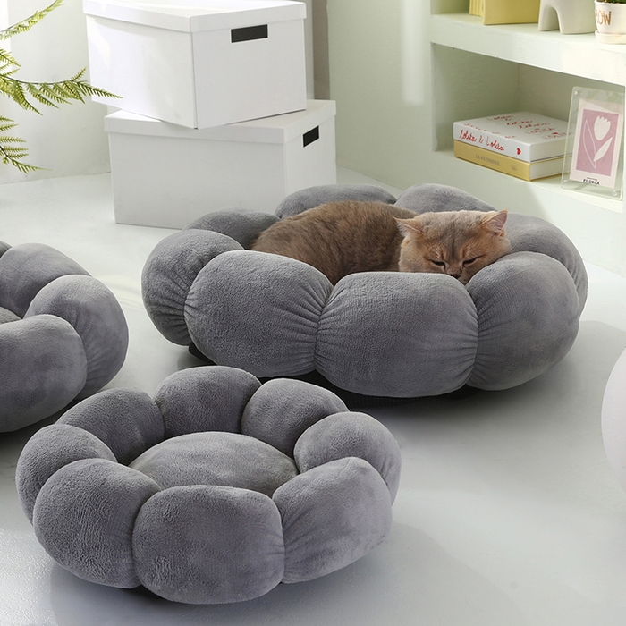 91家纺网 家纺一手货源 找家纺 永光家居 2026新款花瓣宠物窝猫窝狗窝四季通用猫咪用品狗狗用品 灰色 50x50cm