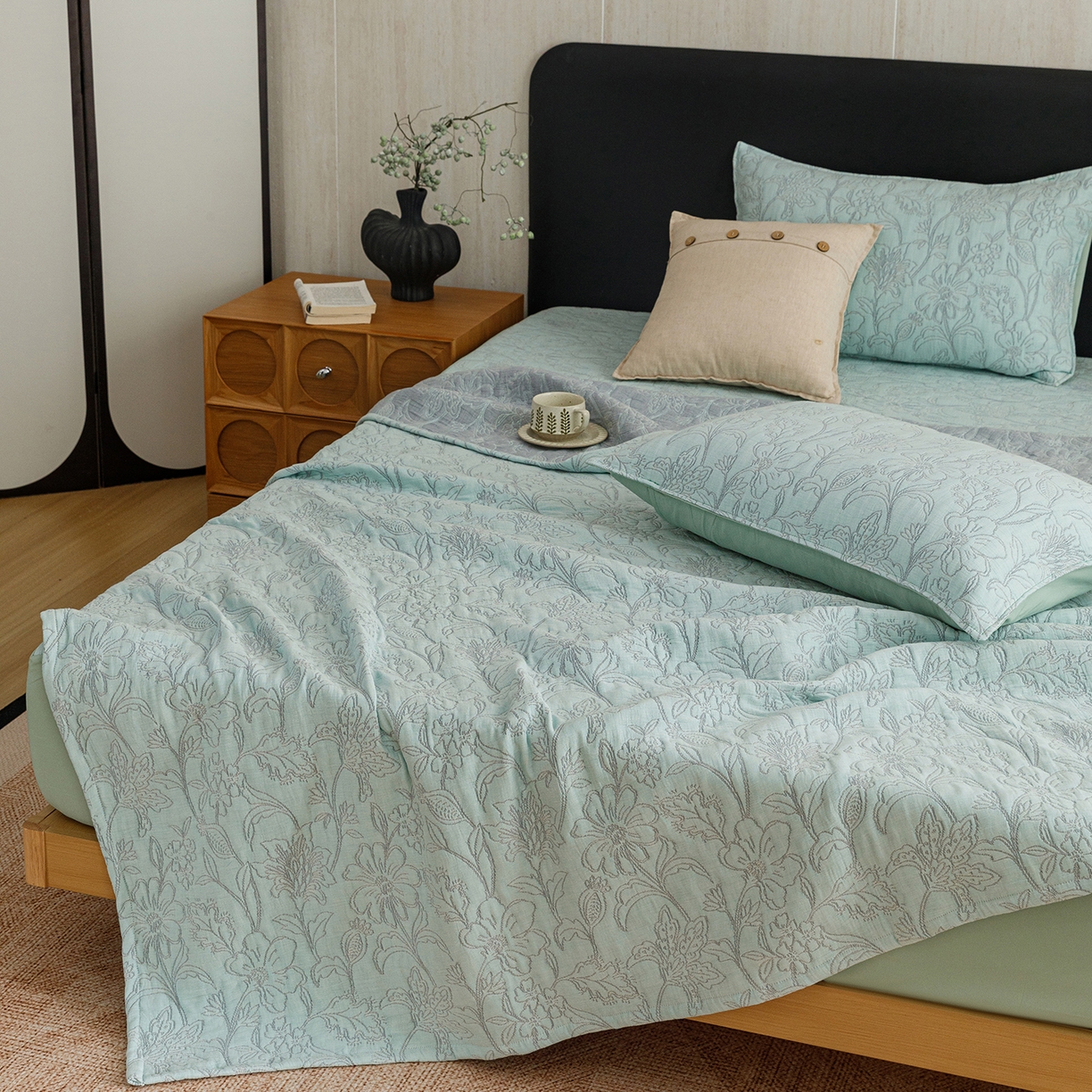 91家纺网 家纺一手货源 找家纺 悦然毛巾被 2026新款全棉三层纱加厚夏被四件套毛巾床笠盖毯毛毯枕套夏凉被空调被 花织流年蓝