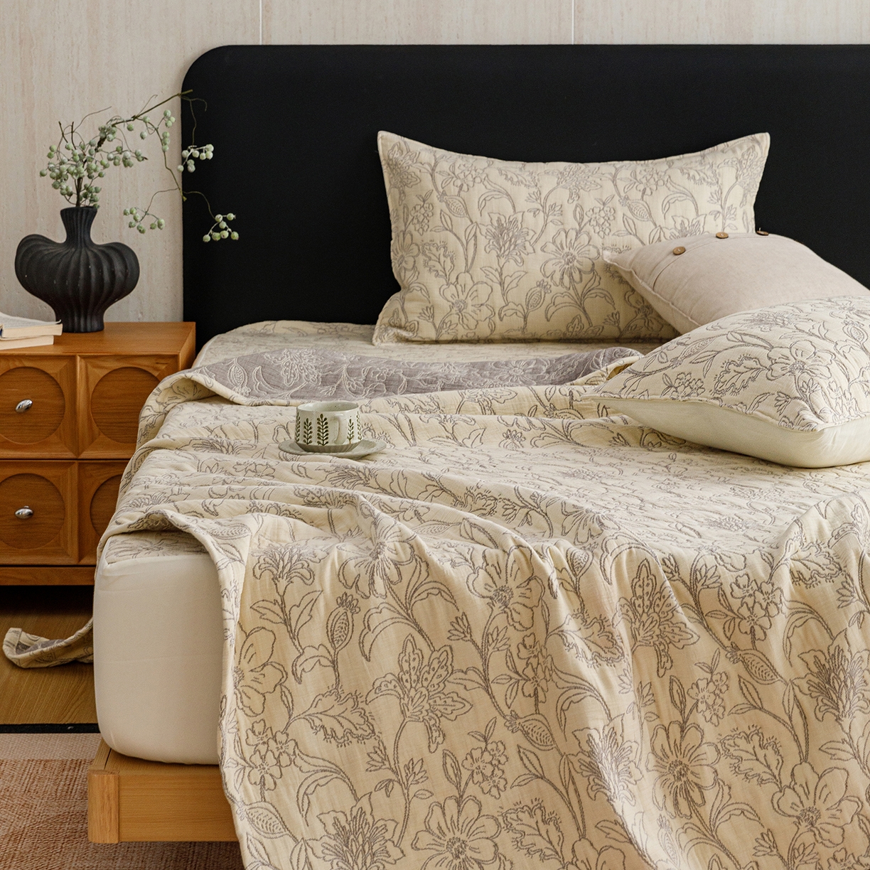 91家纺网 家纺一手货源 找家纺 悦然毛巾被 2026新款全棉三层纱加厚夏被四件套毛巾床笠盖毯毛毯枕套夏凉被空调被 花织流年