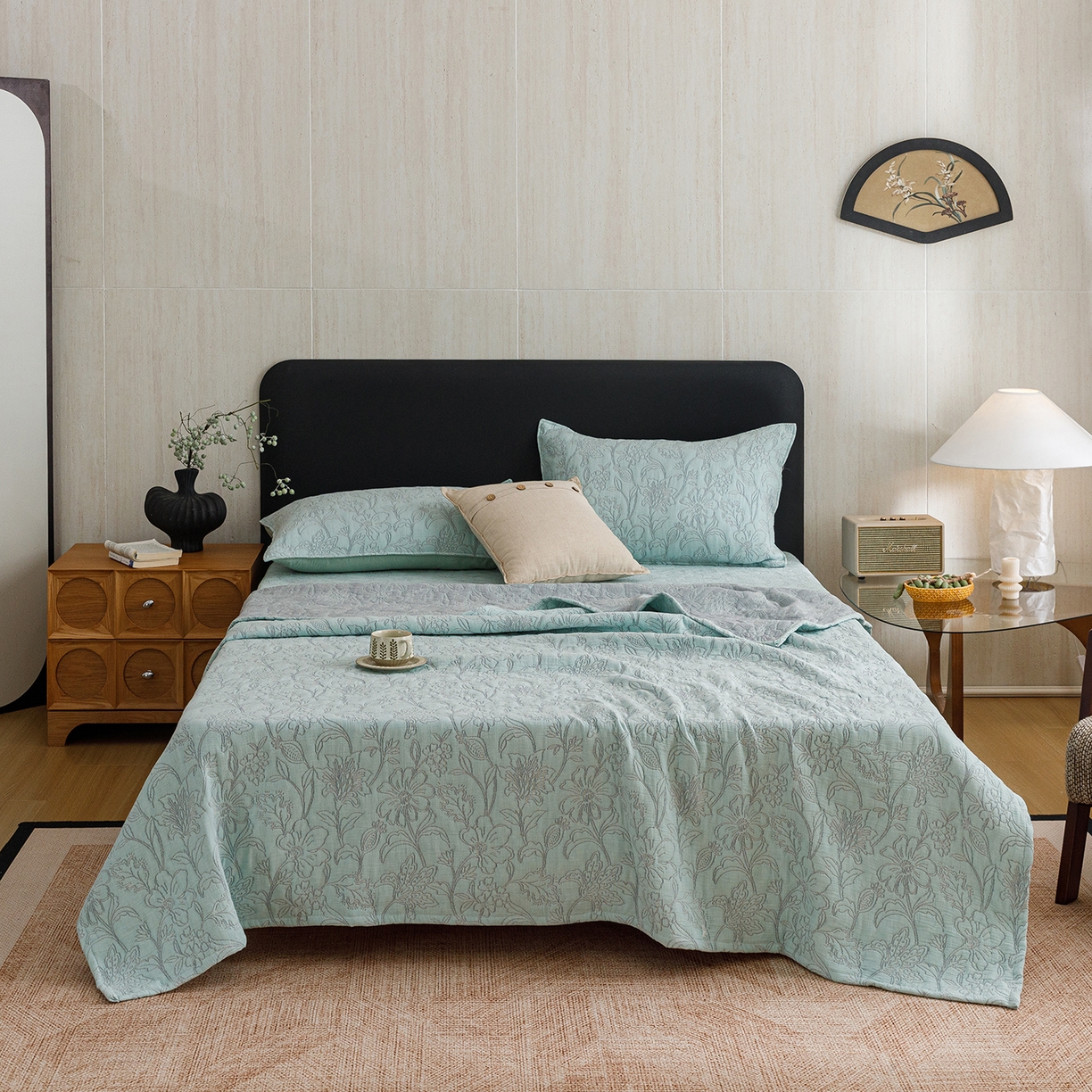 91家纺网 家纺一手货源 找家纺 悦然毛巾被 2026新款全棉三层纱加厚夏被四件套毛巾床笠盖毯毛毯枕套夏凉被空调被 花织流年蓝