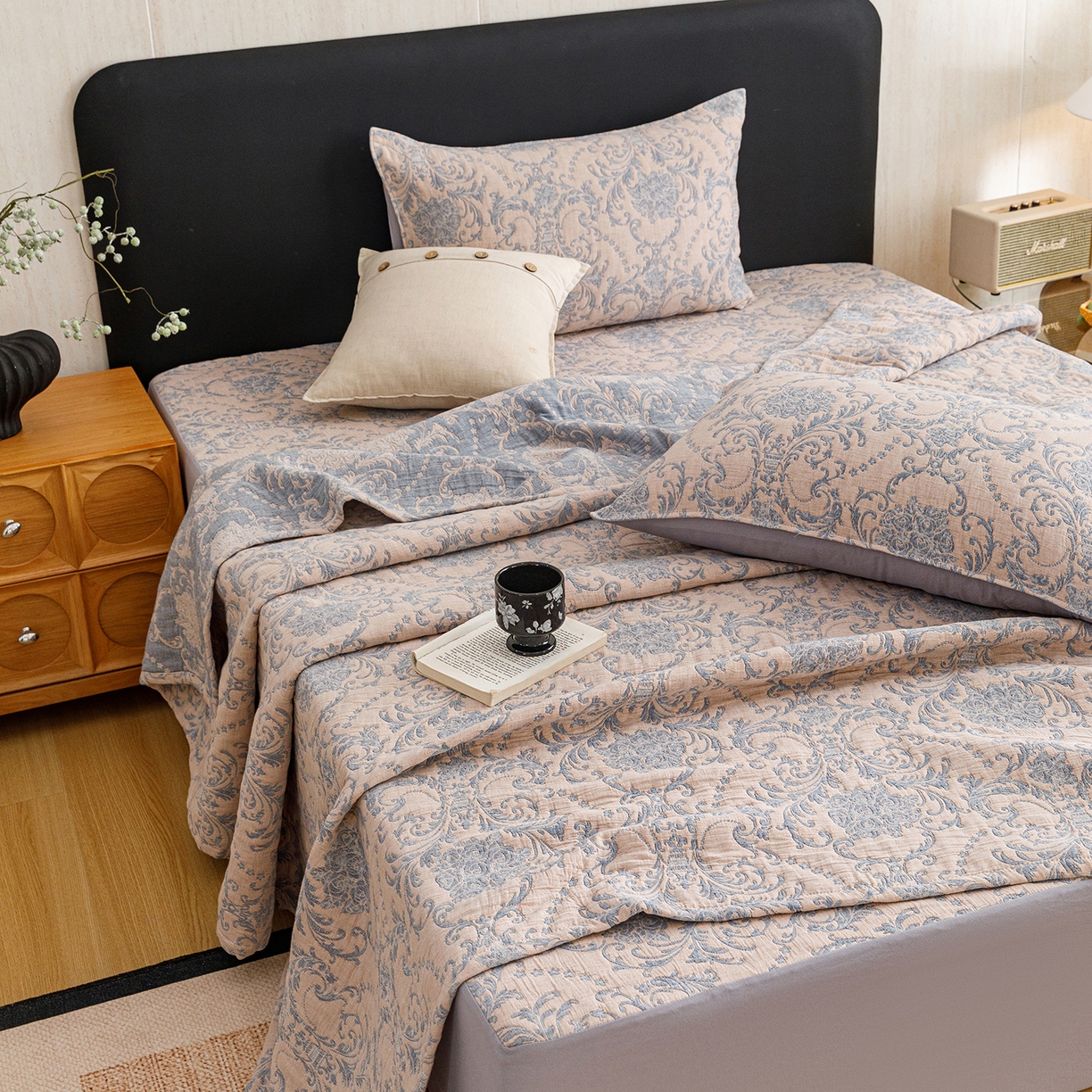 91家纺网 家纺一手货源 找家纺 悦然毛巾被 2026新款全棉三层纱加厚夏被四件套毛巾床笠盖毯毛毯枕套夏凉被空调被 欧韵