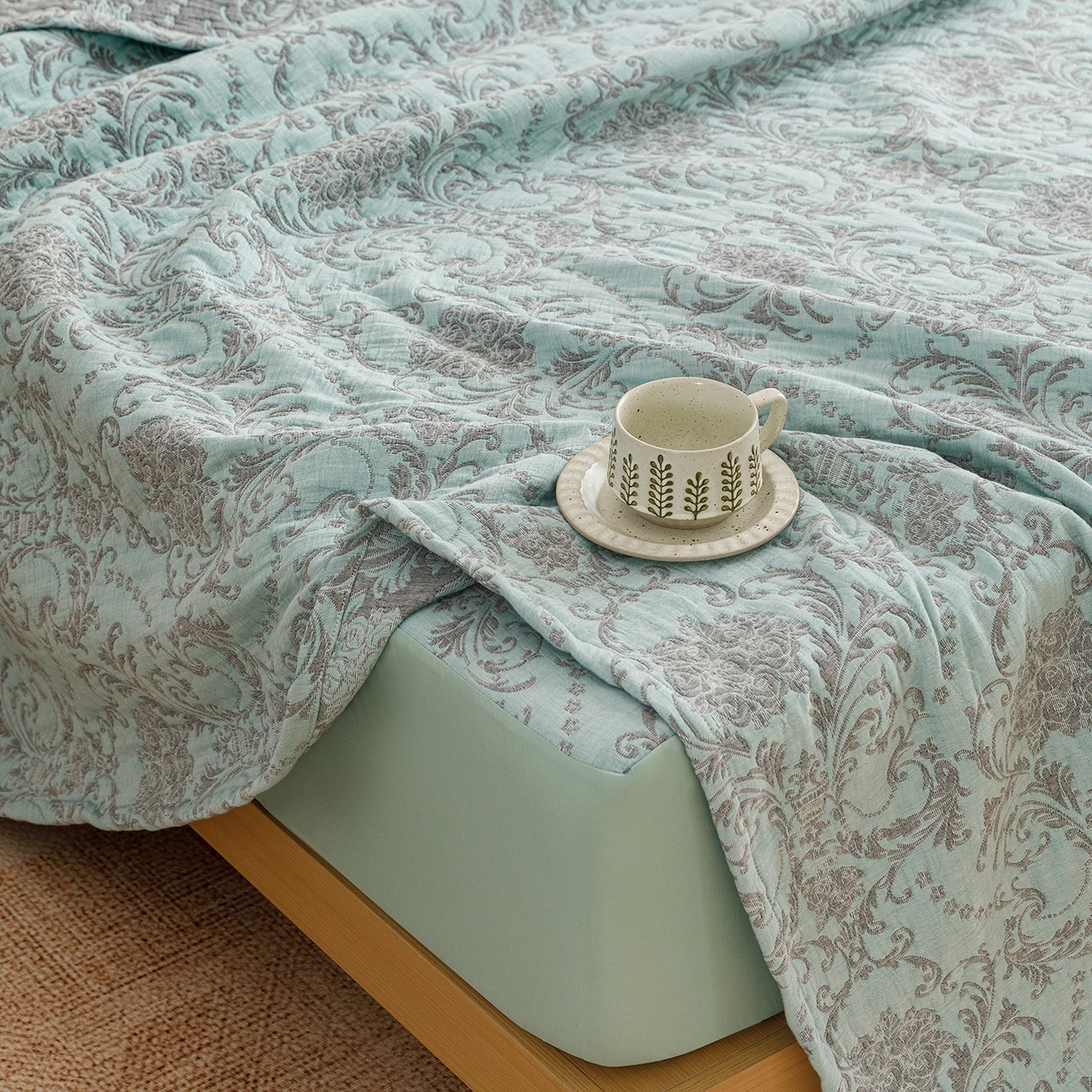 91家纺网 家纺一手货源 找家纺 悦然毛巾被 2026新款全棉三层纱加厚夏被四件套毛巾床笠盖毯毛毯枕套夏凉被空调被 清禾蓝