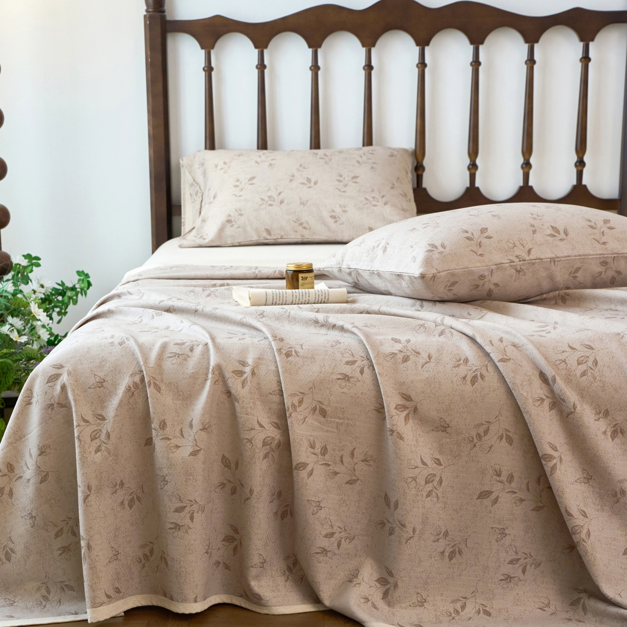 91家纺网 家纺一手货源 找家纺 春皖家纺 2026春夏新款棉麻老粗布系列床单空调软席凉席席子 蝶影