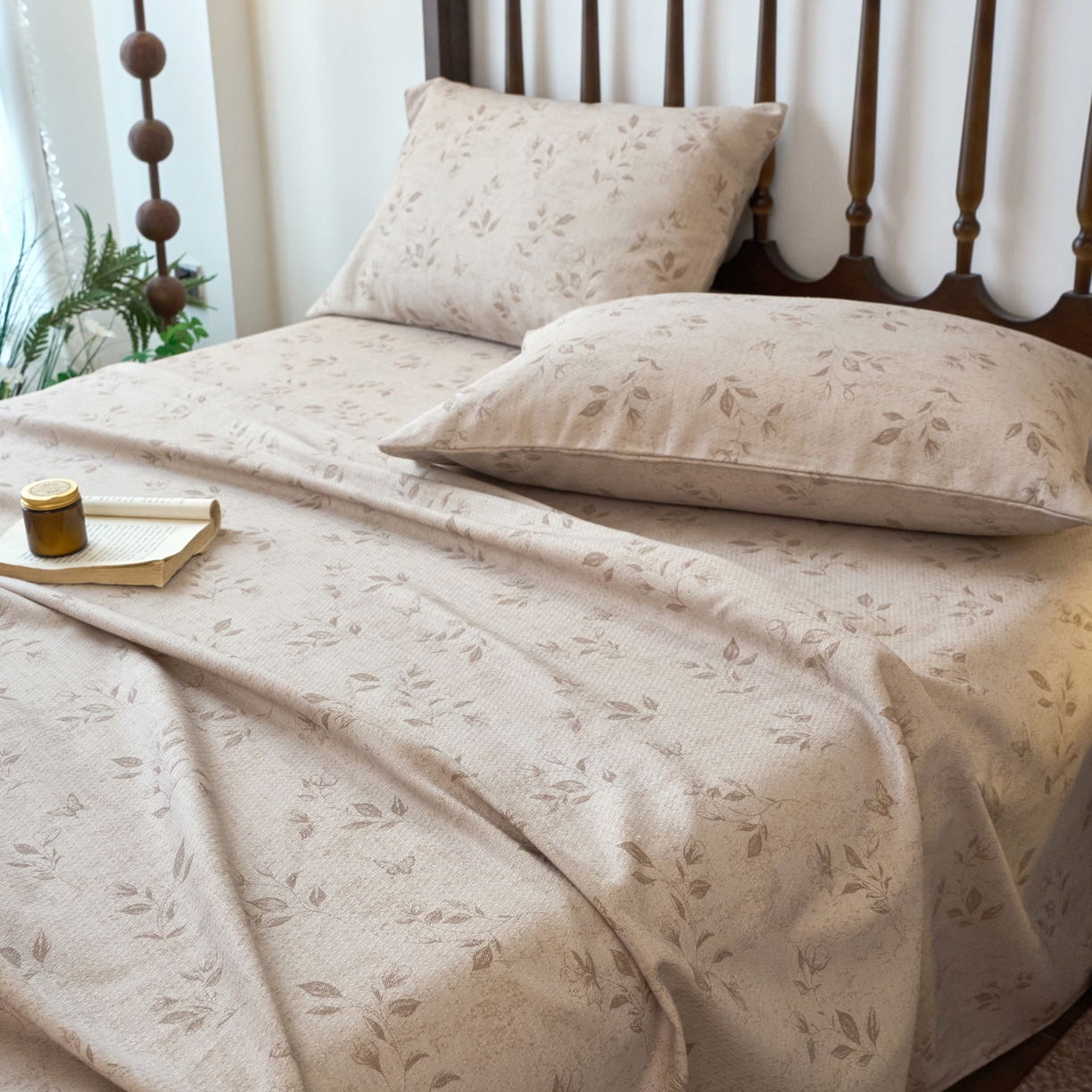 91家纺网 家纺一手货源 找家纺 春皖家纺 2026春夏新款棉麻老粗布系列床单空调软席凉席席子 蝶影