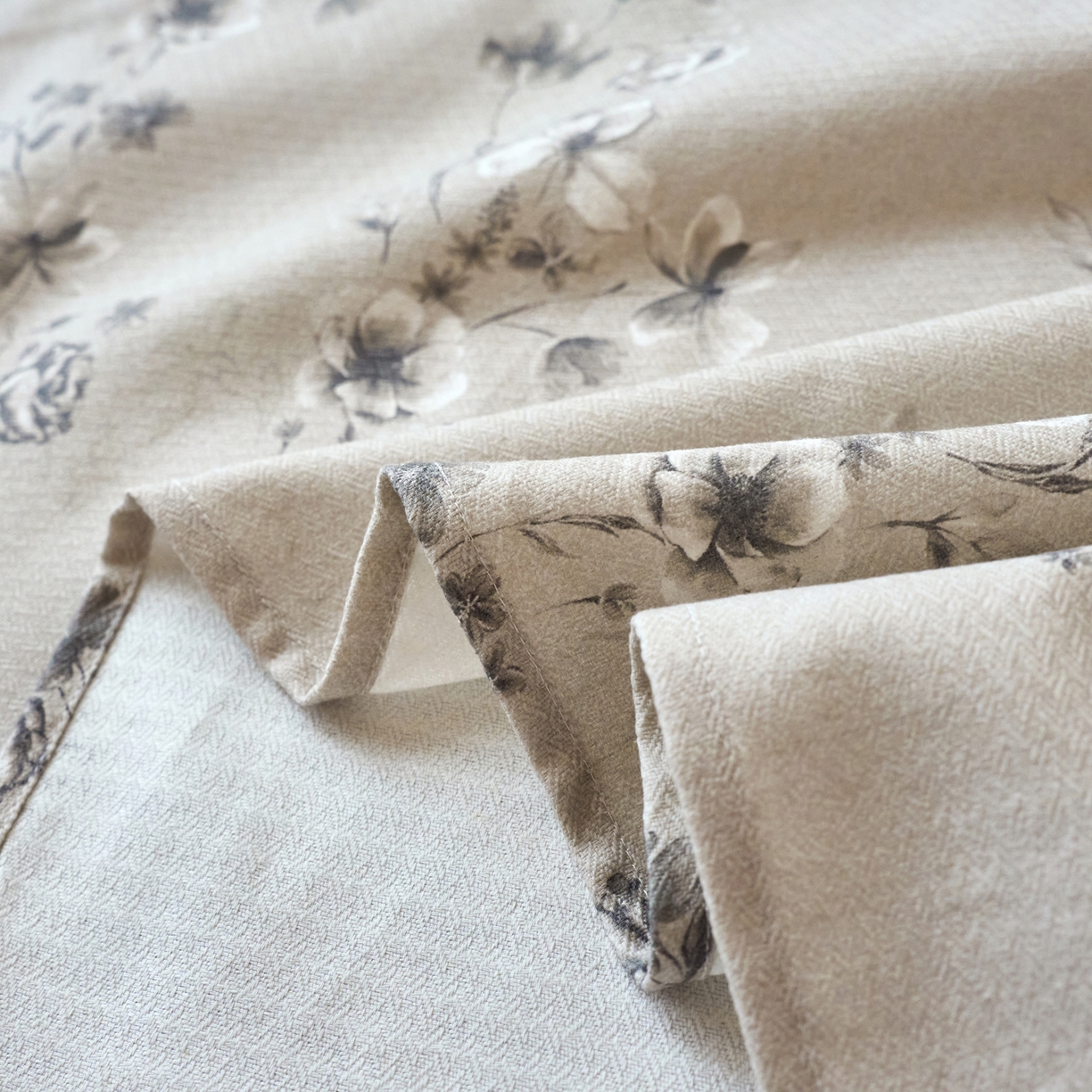 91家纺网 家纺一手货源 找家纺 春皖家纺 2026春夏新款棉麻老粗布系列床单空调软席凉席席子 雾花