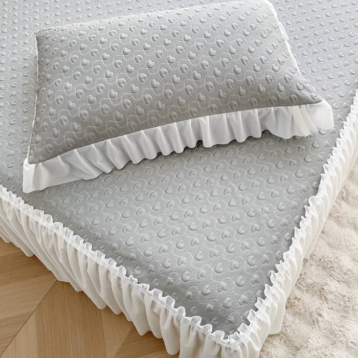 91家纺网 家纺一手货源 找家纺 怡源梦 2026新款高分子凉感床裙款凉席席子凉席-心动 心动-灰色