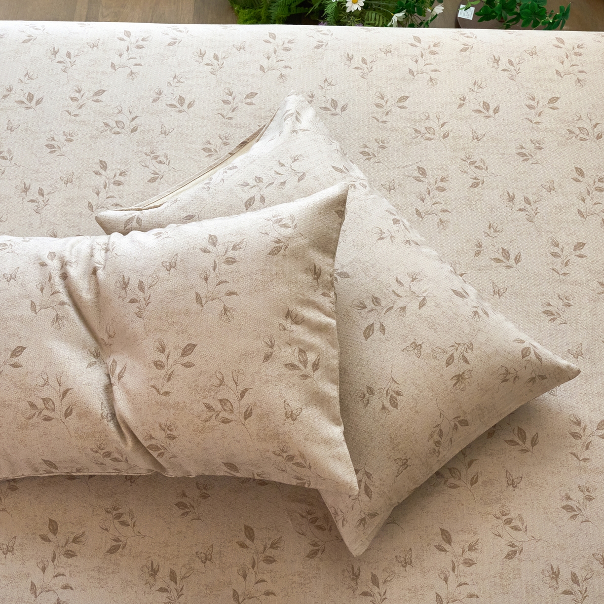 91家纺网 家纺一手货源 找家纺 春皖家纺 2026春夏新款棉麻老粗布系列单枕套 枕套单件 蝶影