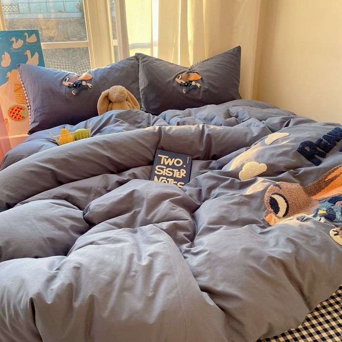 91家纺网 家纺一手货源 找家纺 慕尚家纺 2026春夏新款色织水洗棉毛巾绣四件套 朱迪