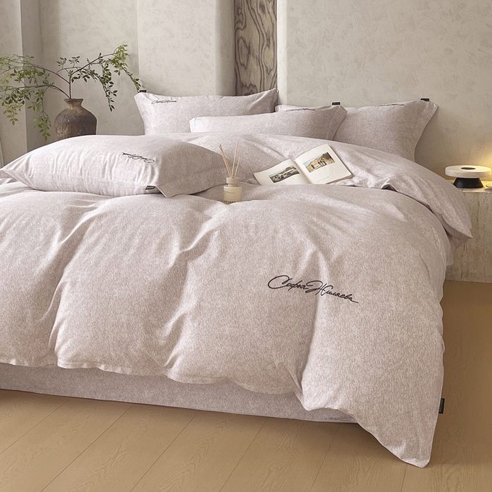 91家纺网 家纺一手货源 找家纺 春皖家纺 2026春夏新款天丝棉刺绣四件套 曼妮-云褐色