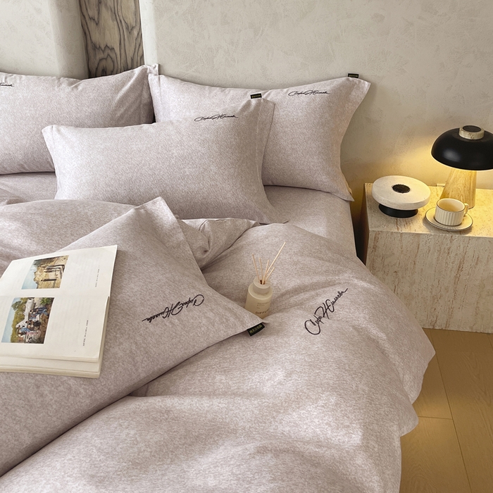 91家纺网 家纺一手货源 找家纺 春皖家纺 2026春夏新款天丝棉刺绣四件套 曼妮-云褐色