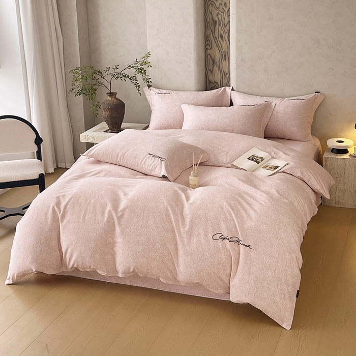 91家纺网 家纺一手货源 找家纺 春皖家纺 2026春夏新款天丝棉刺绣四件套 曼妮-贝壳色