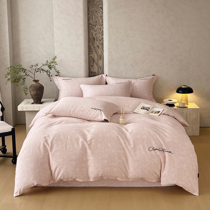 91家纺网 家纺一手货源 找家纺 春皖家纺 2026春夏新款天丝棉刺绣四件套 曼妮-贝壳色