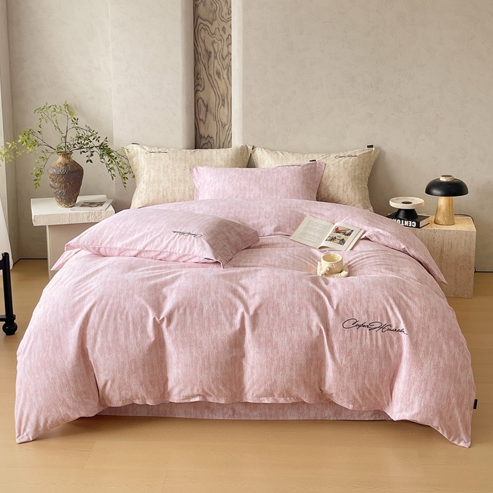 91家纺网 家纺一手货源 找家纺 春皖家纺 2026春夏新款天丝棉刺绣四件套 樱绮丝