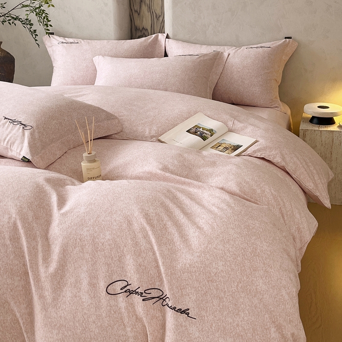 91家纺网 家纺一手货源 找家纺 春皖家纺 2026春夏新款天丝棉刺绣四件套 曼妮-贝壳色