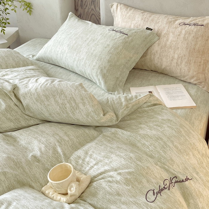 91家纺网 家纺一手货源 找家纺 春皖家纺 2026春夏新款天丝棉刺绣四件套 苔绮绿