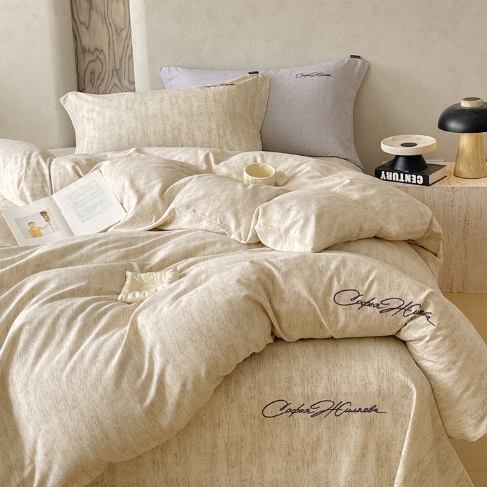 91家纺网 家纺一手货源 找家纺 春皖家纺 2026春夏新款天丝棉刺绣四件套 亮绮黄