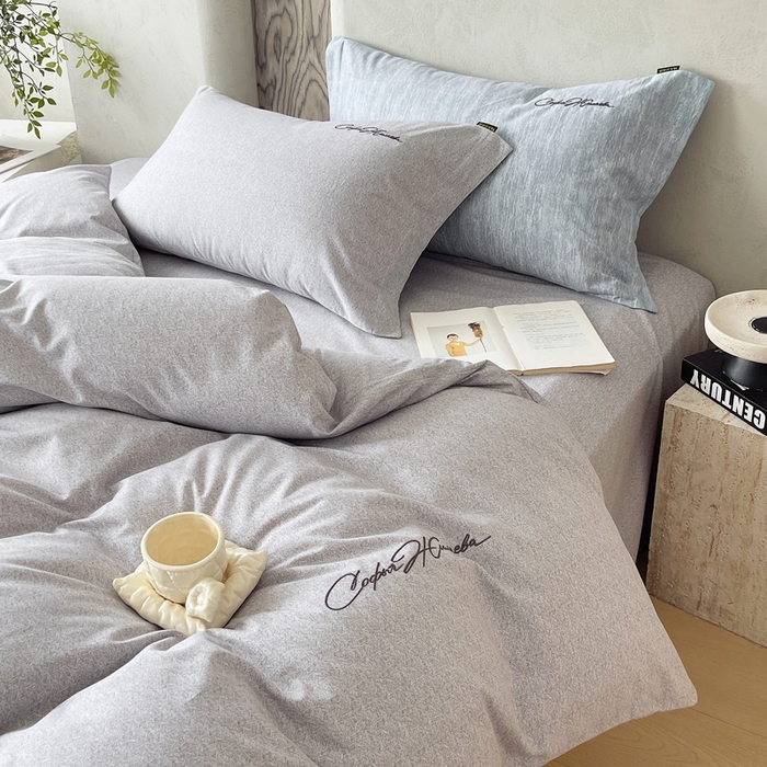 91家纺网 家纺一手货源 找家纺 春皖家纺 2026春夏新款天丝棉刺绣四件套 钛绮灰