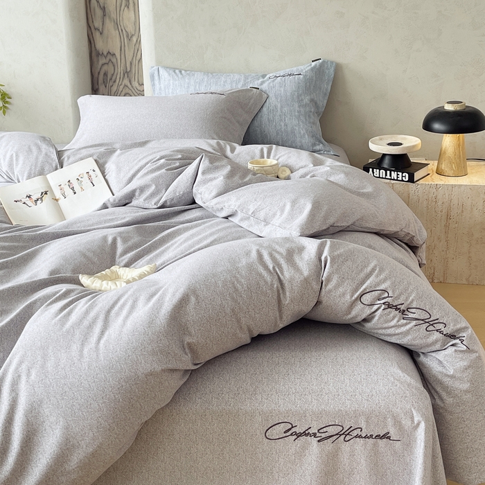 91家纺网 家纺一手货源 找家纺 春皖家纺 2026春夏新款天丝棉刺绣四件套 钛绮灰